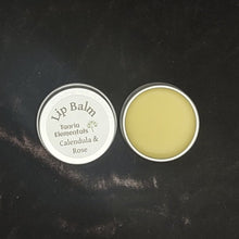 Load image into Gallery viewer, lip balm tin